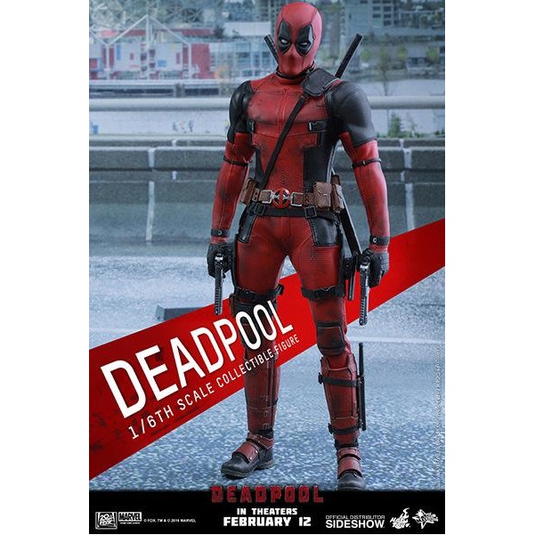 HOT TOYS DEADPOOL (MOVIE VERSION)